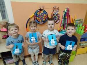 Подробнее о статье Как же создать новогоднее настроение? Конечно, своими руками! 🎄❤️